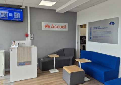 accueil salle de sport lorange bleue plaisir