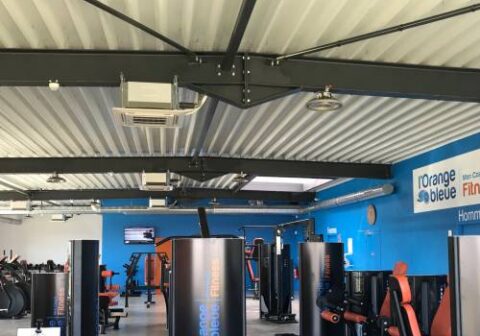 Ta Salle de sport et fitness à Villers-Cotterêts : Cours collectifs -  Coachs en salle - l'Orange Bleue
