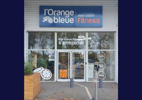 facade salle de sport lorange bleue la fleche