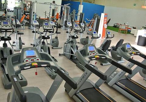 Ta Salle de sport et fitness à Fécamp : Cours collectifs - Coachs en salle  - l'Orange Bleue