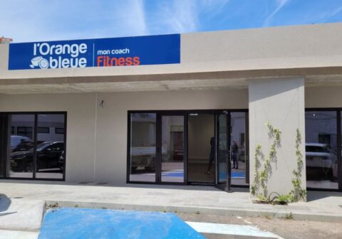 facade salle de sport lorange bleue sainte lucie